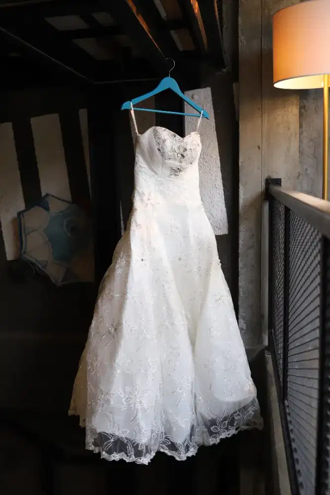 Gaun pengantin wanita