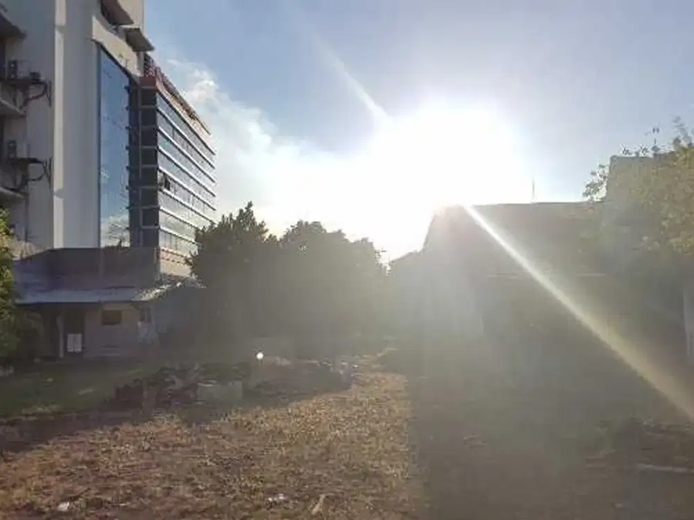 Tanah raya Manyar, Surabaya Lokasi Cocok Komersial Ada bangunan kecil utk kantor