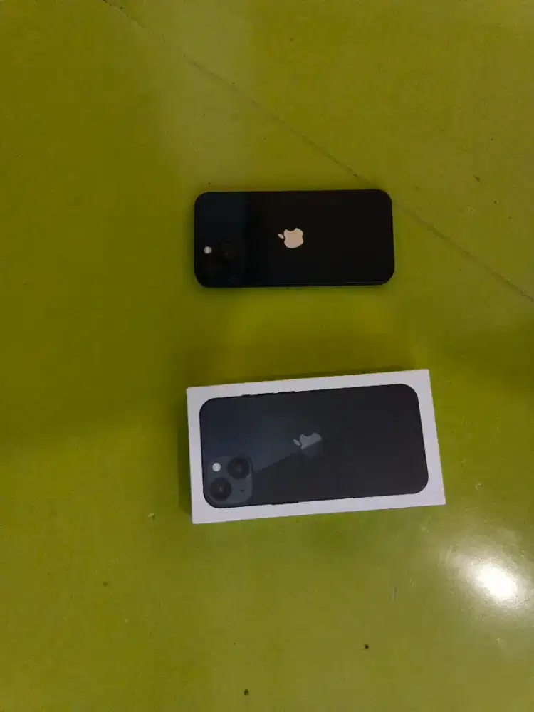 Iphone 13 128gb i can apple