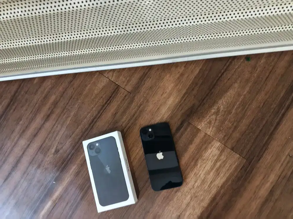 Iphone 13 128gb terang dn baru