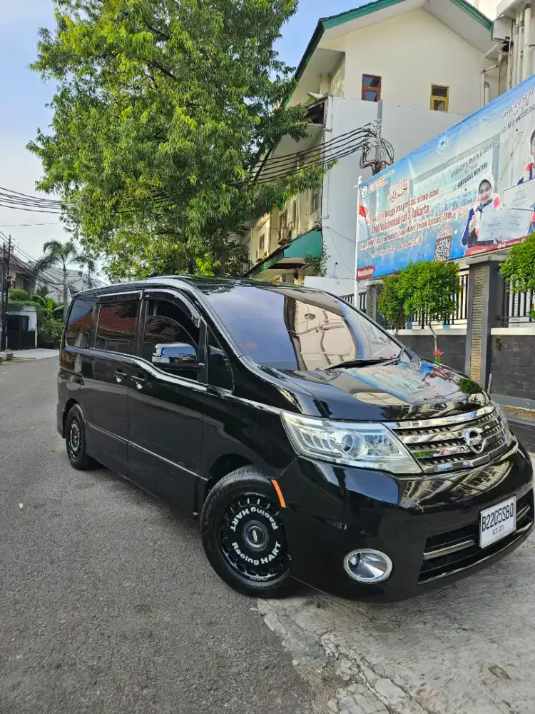 Nissan Serena 2008 Bensin