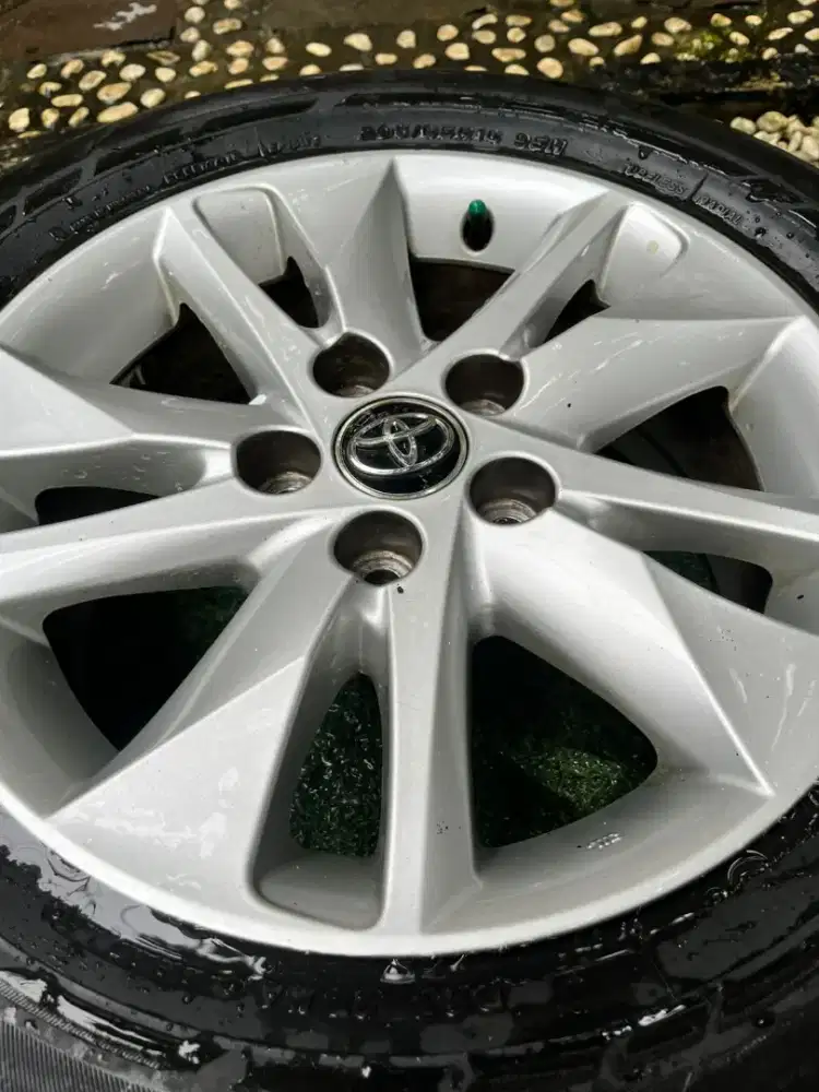 Velg toyota inova reborn
