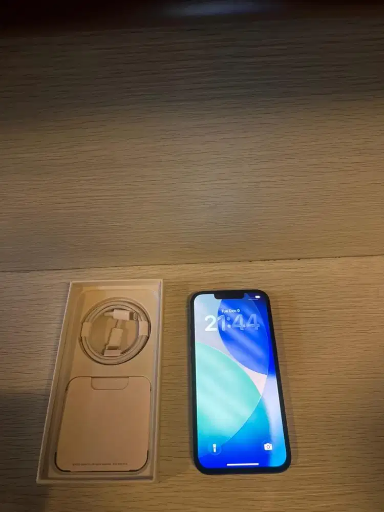 iphone 11 256gb sederet baru