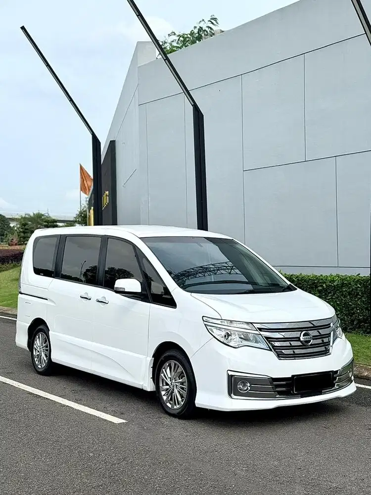 KM 70RB 2016! Nissan Serena 2.0 HWS A/T 2016