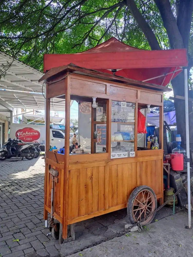 Jual Gerobak Mie Ayam & Bakso – Komplit / Gerobak Saja, Nego Tipis