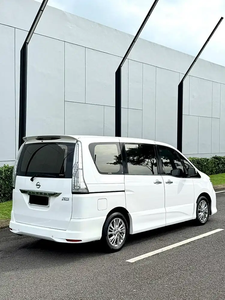 KM LOW ISTIMEWA! Nissan Serena 2.0 HWS A/T 2016