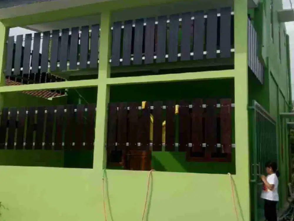 Di jual murah 2 lantai di Jaten