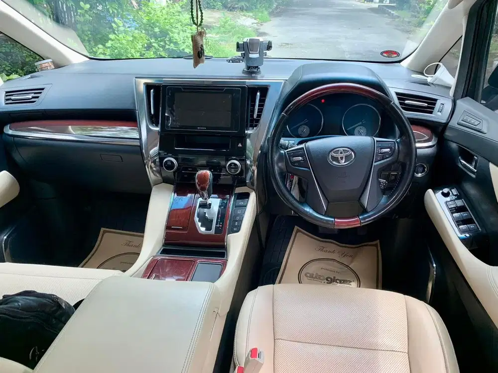 Toyota Alphard 2017 Bensin