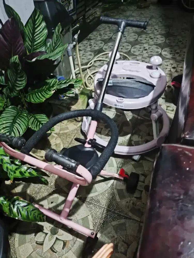 Stroller bayi baby walker
