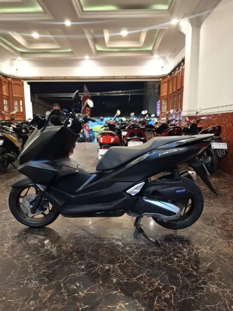 HUB CE KOM DP 2 JT PCX 160 2025 MOTOR GRES KAYA BARU KM LOW