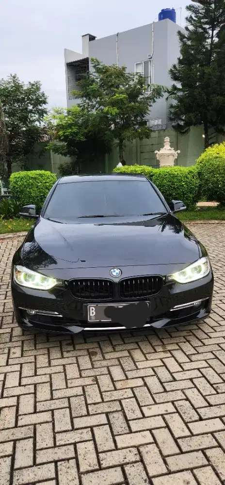 Bmw f30 luxury thn 2014 hitam