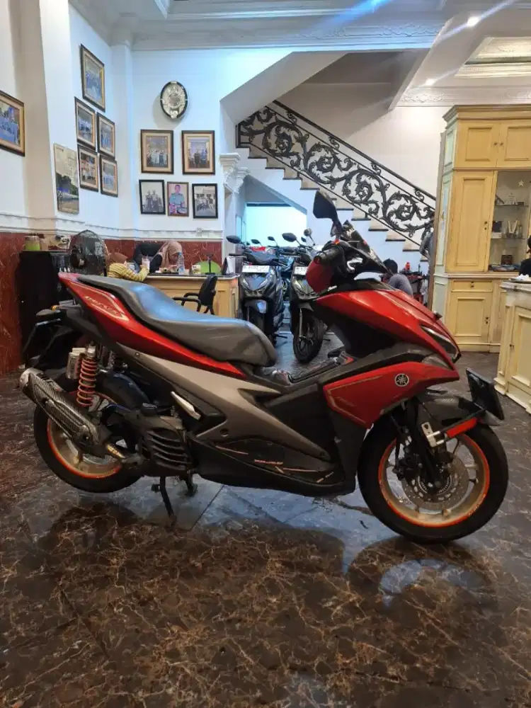 HUB CE KOM JUAL CEPAT AEROX S ABS 2019 MOTOR MULUS MESIN HALUS KM LOW