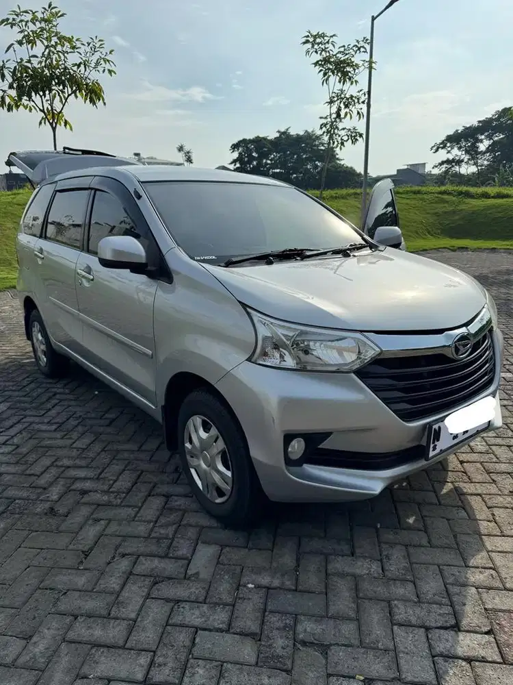 Cash, record. Xenia R MT 2018