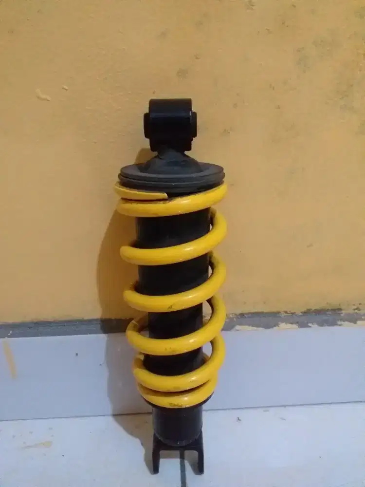 Monoshock all new vixion 150 ( bukan R )