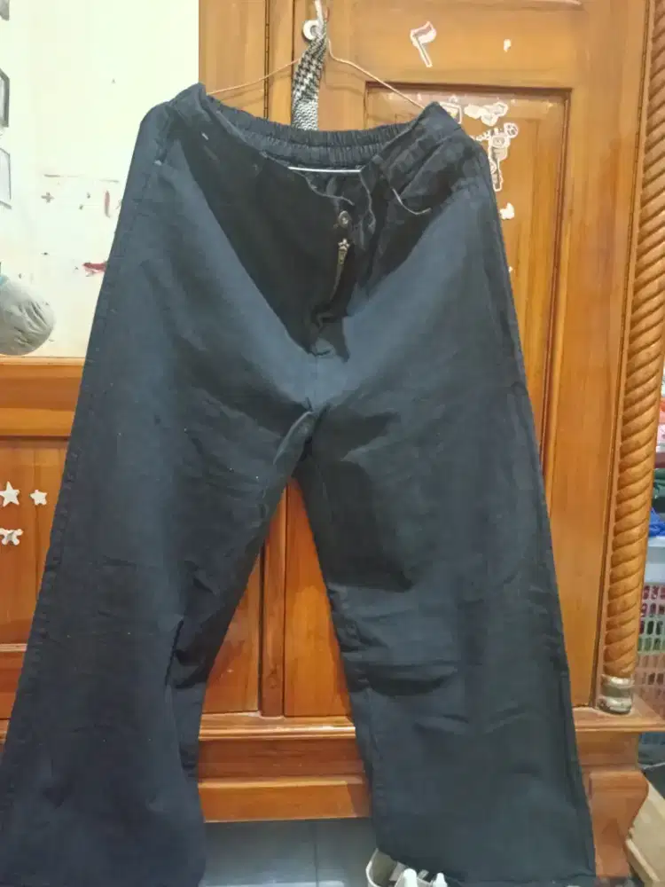 Celana Kulot semi jeans Hitam