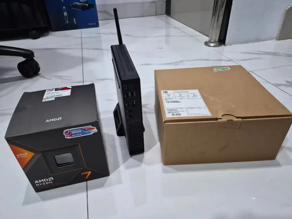 Mini PC Ryzen 7 8700G RAM 16GB DDR5 NVME 512GB ASROCK JUPITER X600