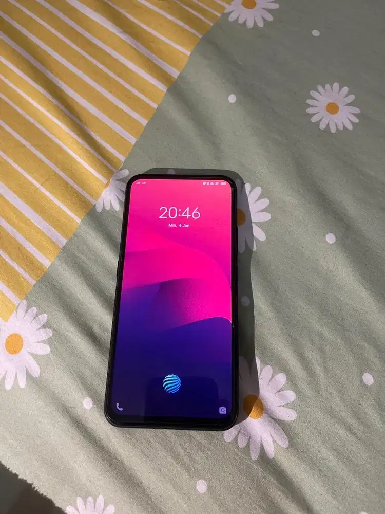 Di jual vivo  v17pro