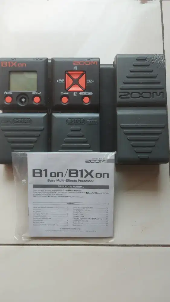 Efek Bass merk Zoom B1XON Bass Pedal Digital Multi Efek
