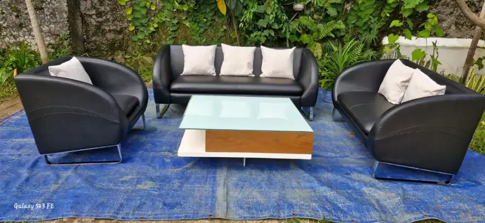 Sofa Informa 321 Set Meja Cellini Asli Istimewa