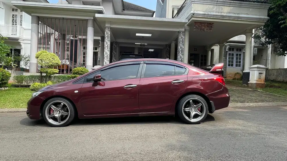 Honda Civic 2013 Bensin