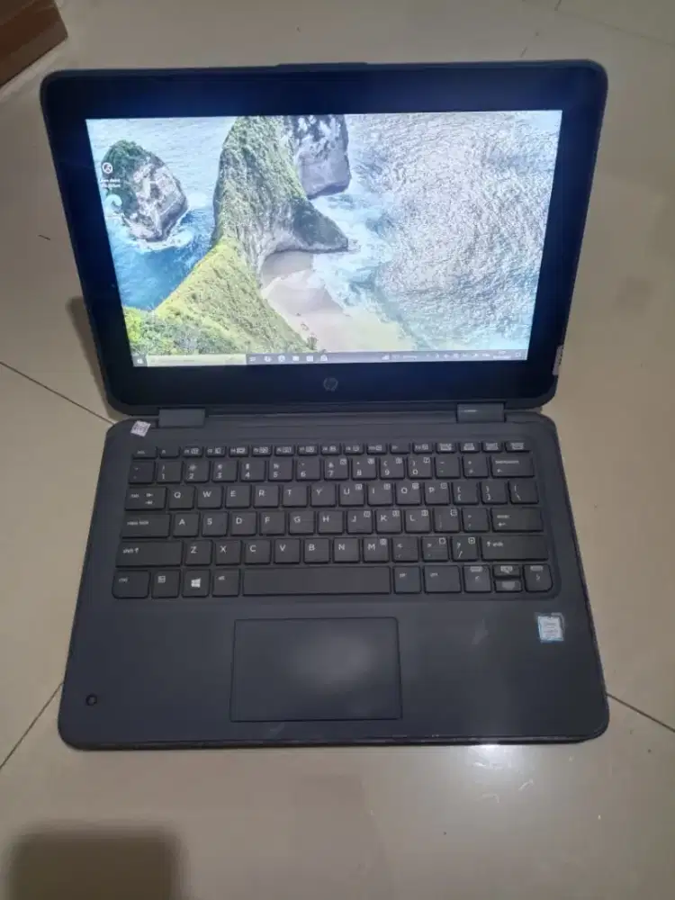 HP Probook X360 touchscreen
Proc i5 gen 8