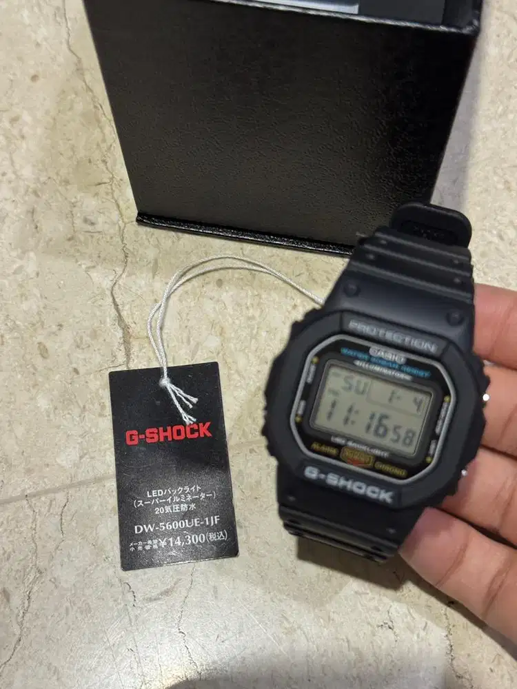 BARU Jam tangan G-Shock G-5600UE-1 DW-5600UE-1JF G-5600UE G-5600 G5600