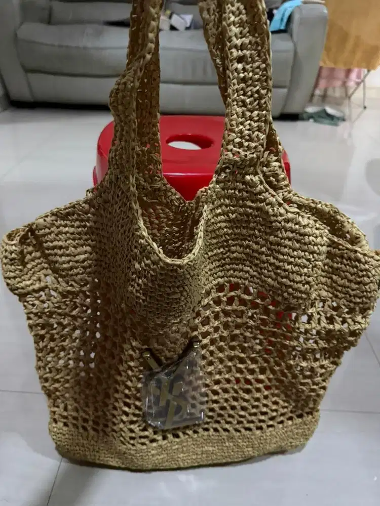 Preloved ala YLpremium