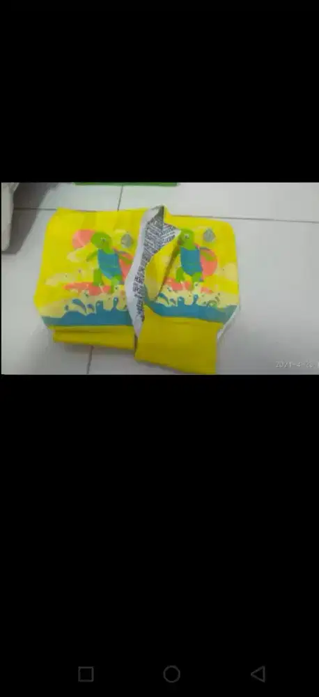 Pelampung untuk lengan anak