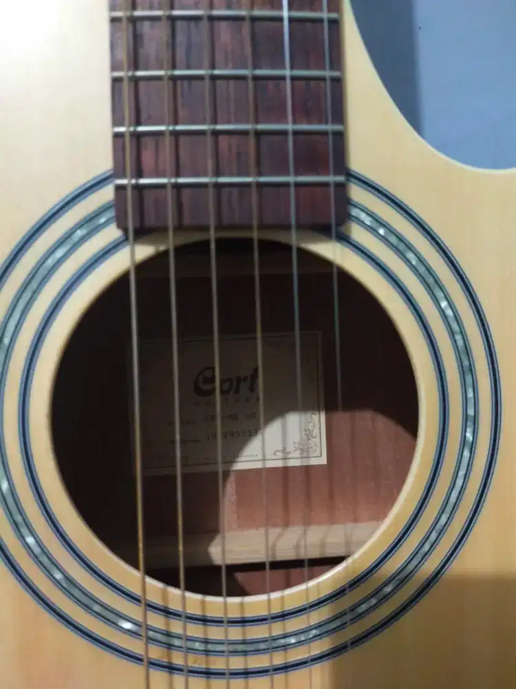 Akustik Cort SFX-ME OP