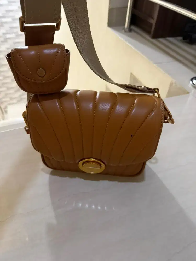 Preloved tas selempang keren