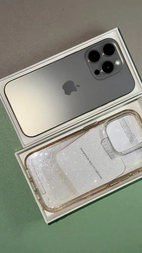 Dijual iphone 15 pro.