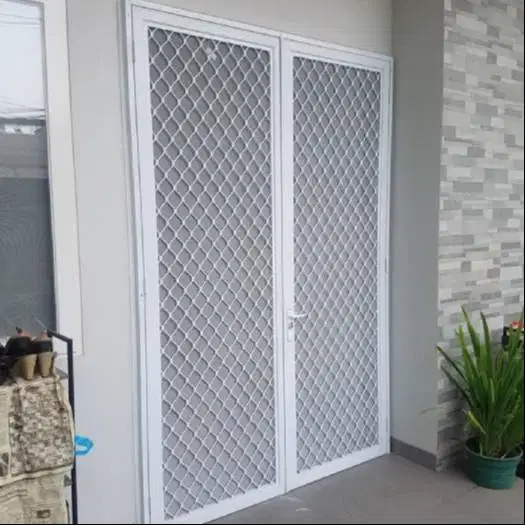 PINTU EKSPANDA SURABAYA / PINTU KASA ALUMINIUM
