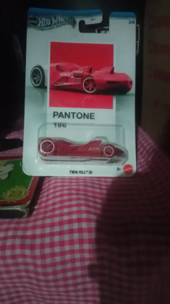mainan hot wheels