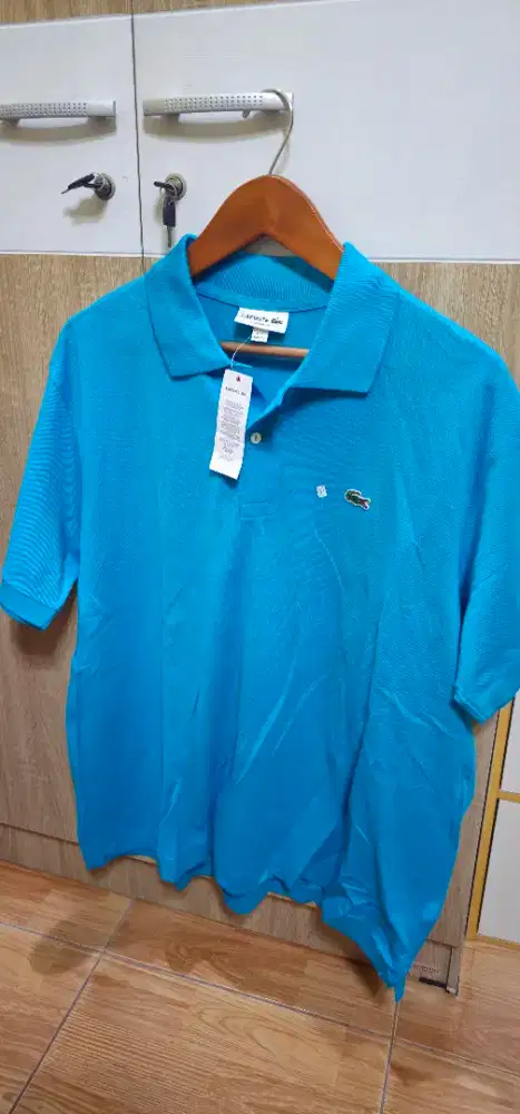 Lacoste BNWT Classic Fit Blue Tosca