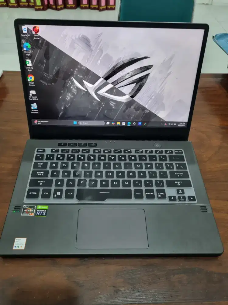 Dijual Asus ROG zephyrus g14 tahun 2021