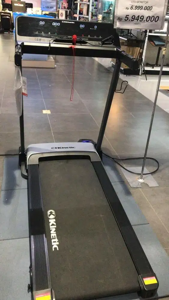 Treadmil Kinetic Edisi Terakhir