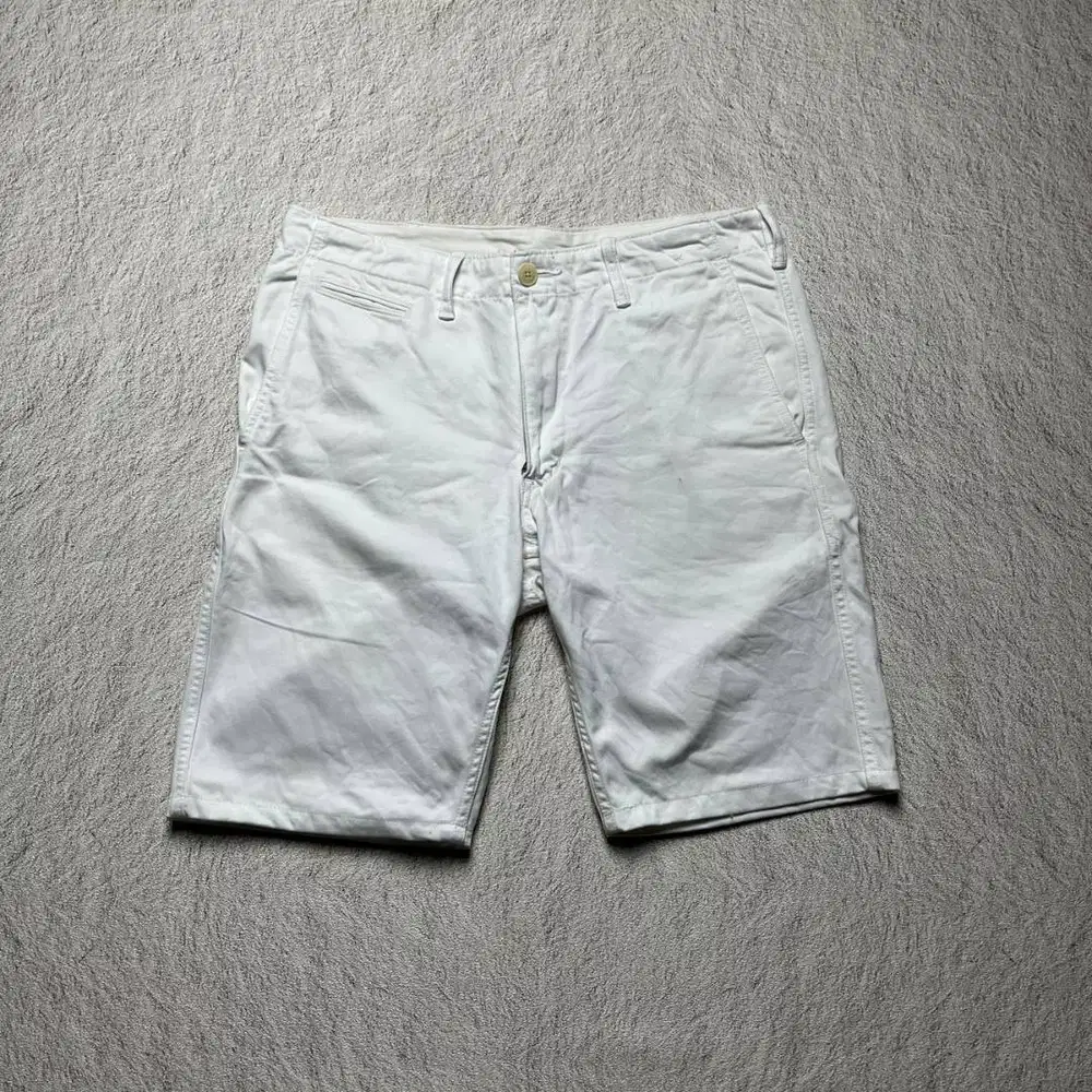 SHORT PANTS UNIQLO CELANA PENDEK CHINO WHITE TEBAL ORIGINAL