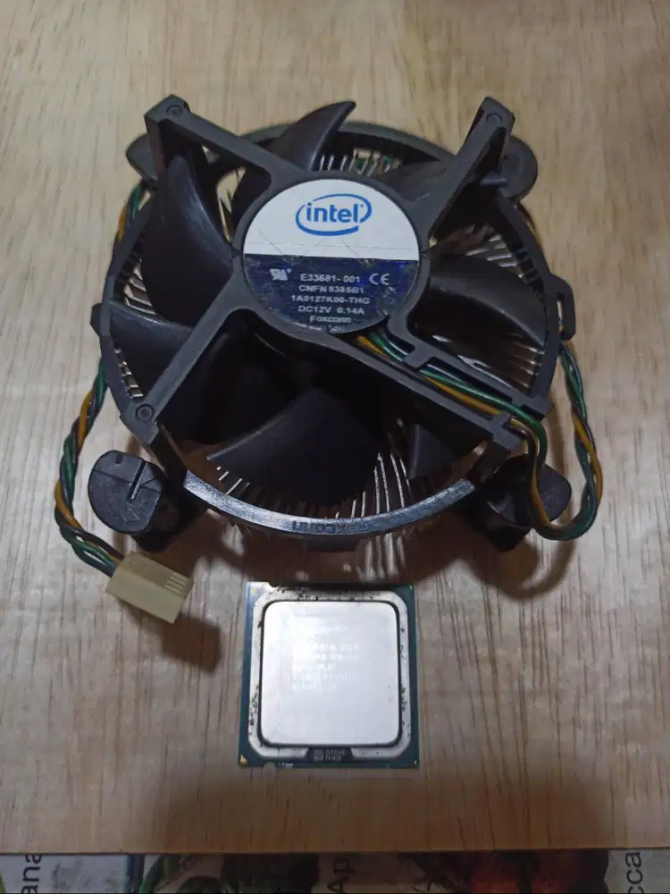 Heatsink Fan Original Intel + CPU Pentium Dual Core E5300 LGA 775 Core