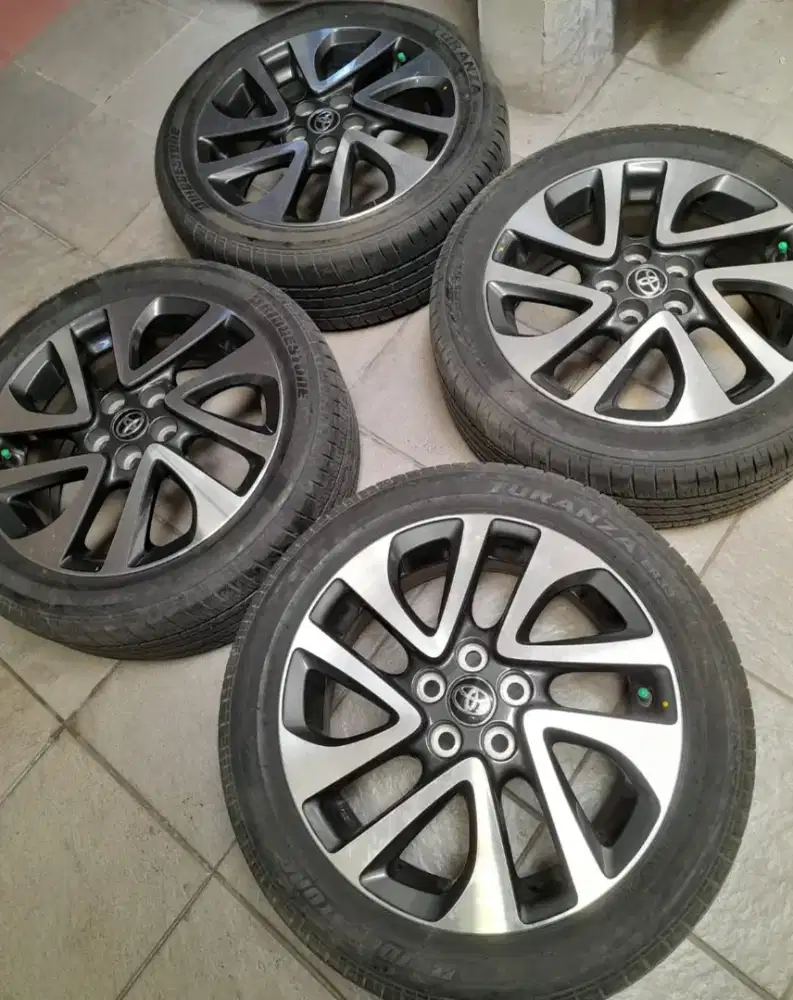 Velg Sienta V Original Ring 16 Set Ban