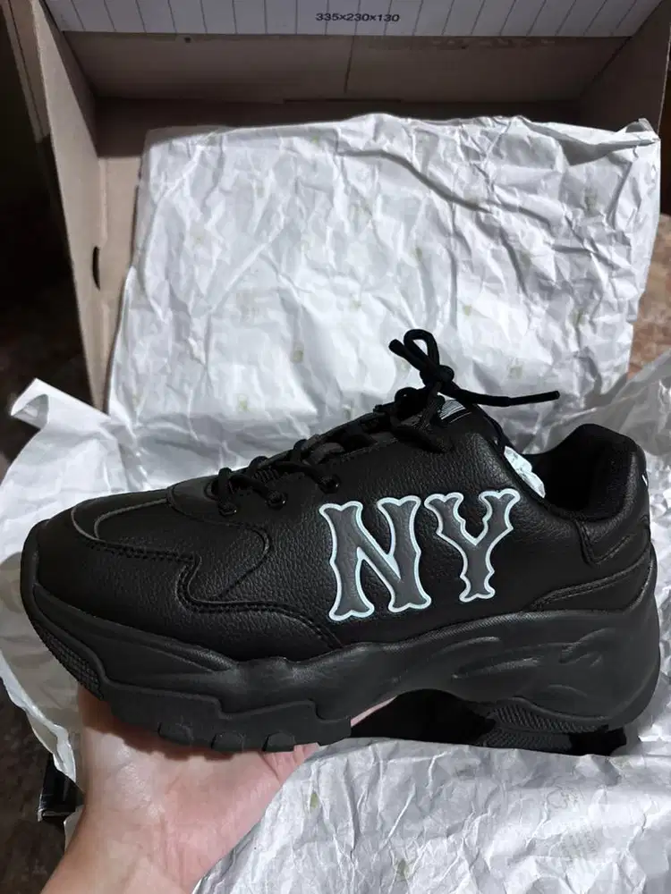 Sepatu Bigball Chunky Coopers Town Black Size 39 MLB New Original