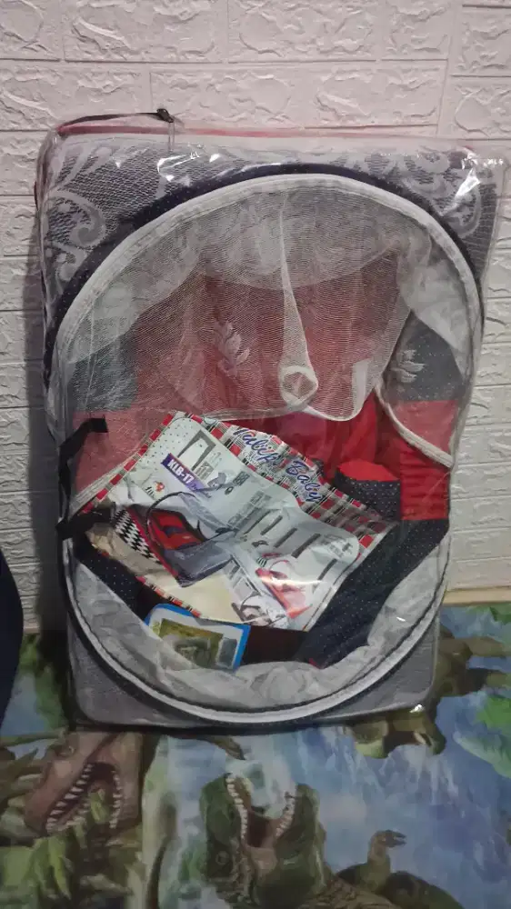 Kasur kelambu bayi ukuran besar, + bantal dan gulingnya kondisi baru