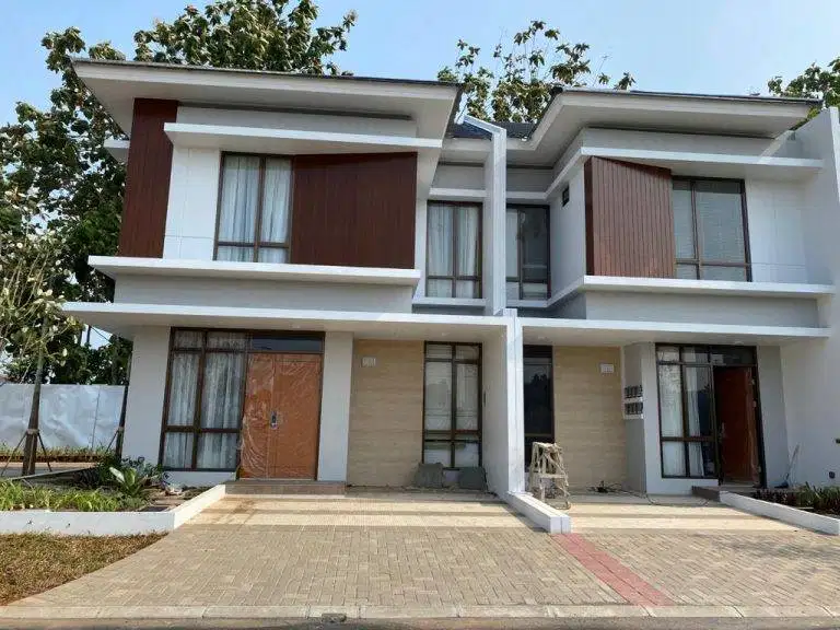 Hunian + Bisnis! Rumah 7 Kamar Academia Residence - Dekat Esa Unggul