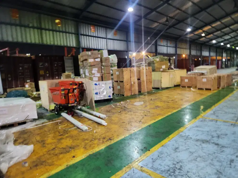 DICARI KARYAWATI UNTUK POSISI ADMIN + DOKUMENT