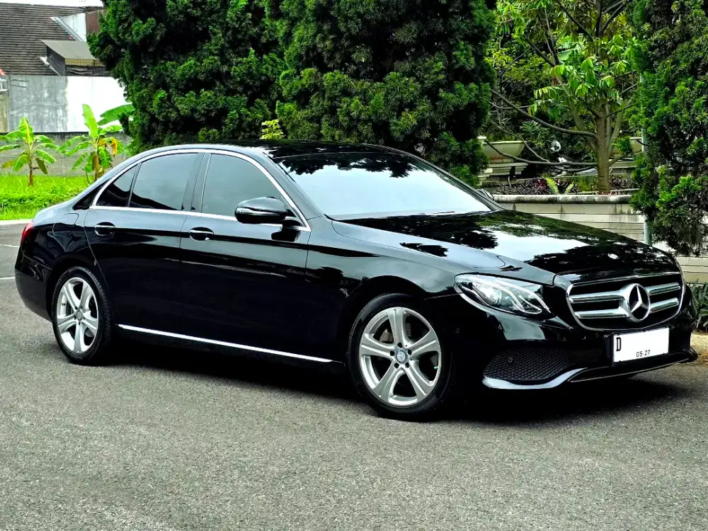 19rb! MERCEDES E250 AVANTGARDE 2017 OBSIDIAN BLACK W213/2018