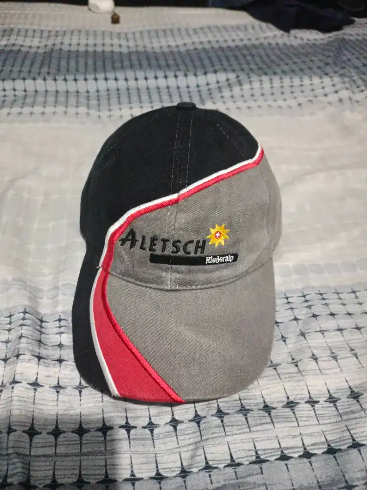 Topi Aletsch Gold test Of Switzerland Casual