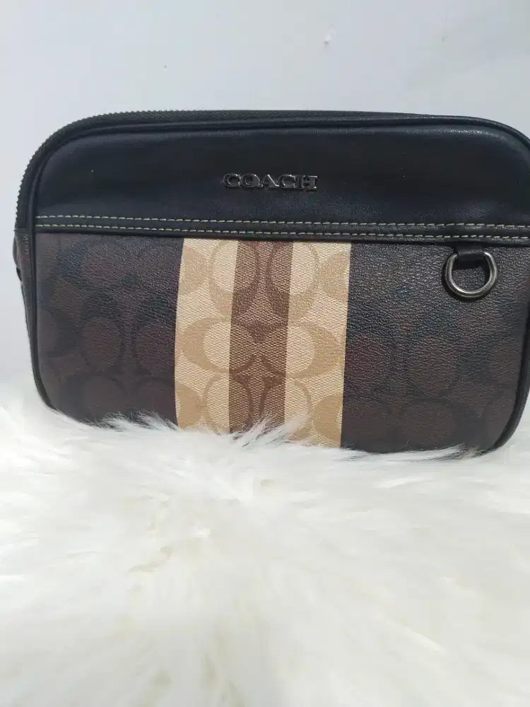 Tas selempang Coach Pria