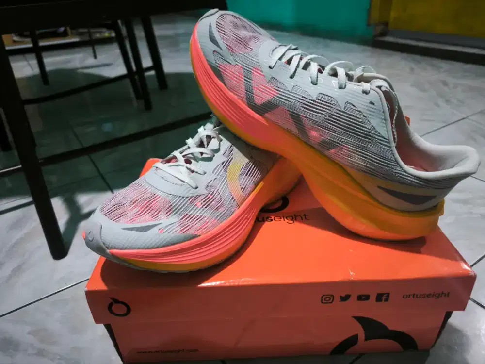 Sepatu Lari ortuseight hyperglide 3.1 ori