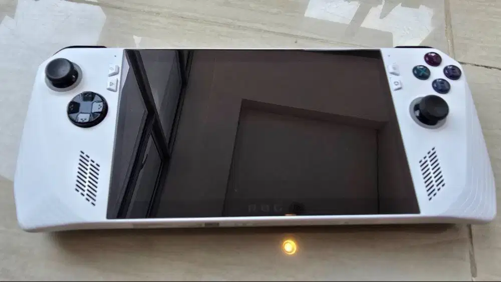 ASUS ROG ALLY Z1 Extreme