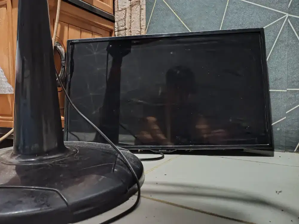 Tv Sharp Aquos 24 inch
