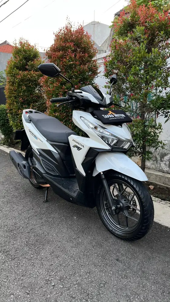 Pajak Hidup Honda Vario 150 LED Old Tahun 2015 Putih 2016